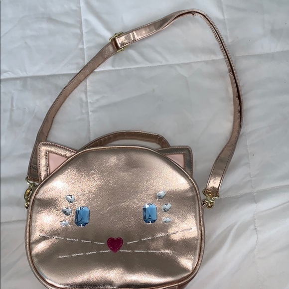 luv betsey cat purse